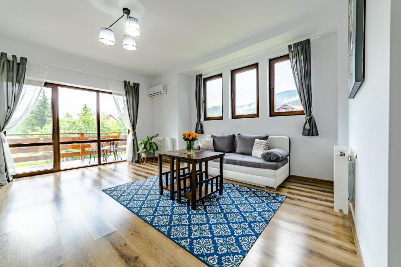 Yael Luxury Apartments 2 Busteni Bagian luar foto